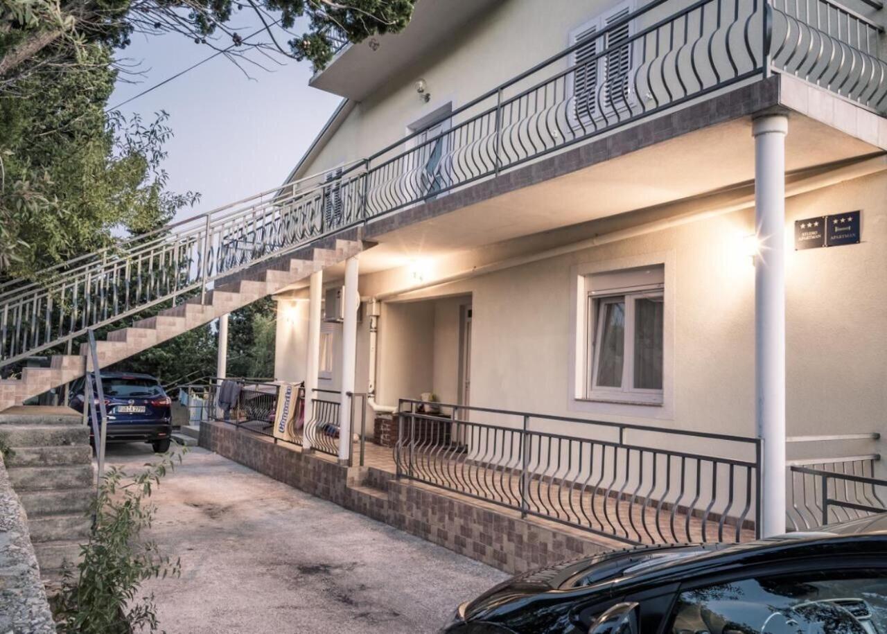 Apartments Domagoj - On The Beach Lukovo Šugarje 외부 사진